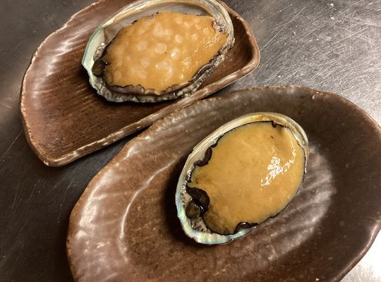 あわびの炭焼き