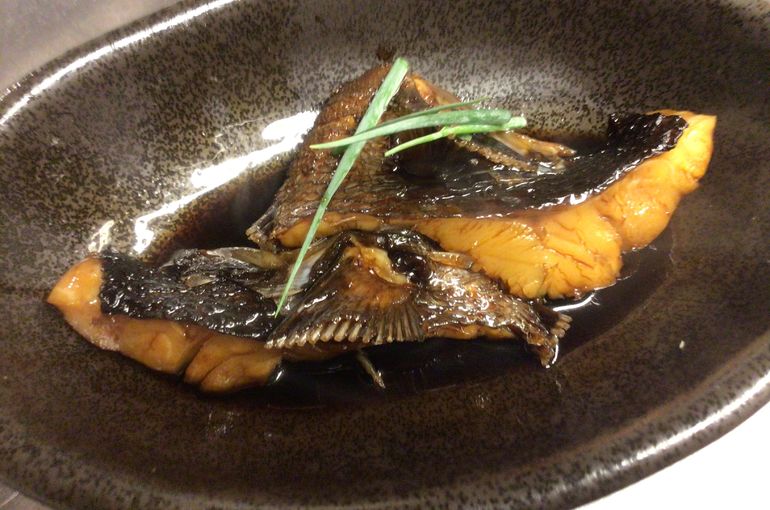鮮魚の煮付け